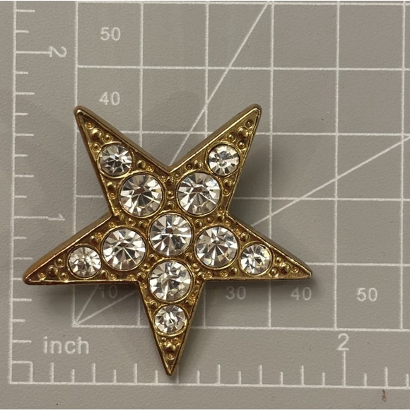 Gold Star Brooch with Clear Rhinestones – Vintage 1.75" Sparkling Holidaycore - Picture 6 of 7